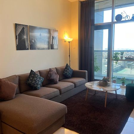 Luxurious 2 Bedroom 5 Mins From Burj Khalifa Dubai Exteriör bild